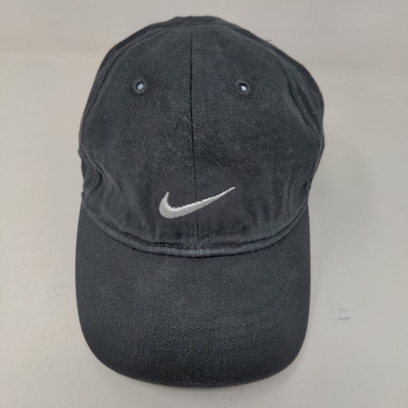 Nike Baby Infant Strapback Hat Black Swoosh Logo Embroidered 100% Cotton - Picture 2 of 8
